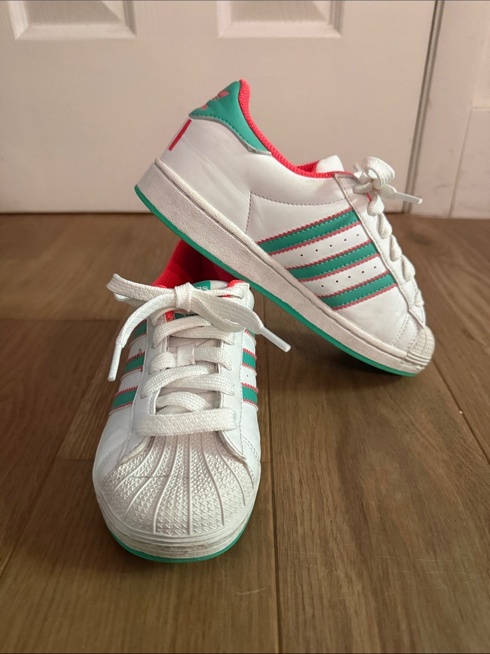 adidas Kids White Sneakers with Teal and Coral Accents size 2Y
